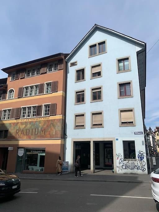 Cozy Unit 12 In Center Of * Zurich