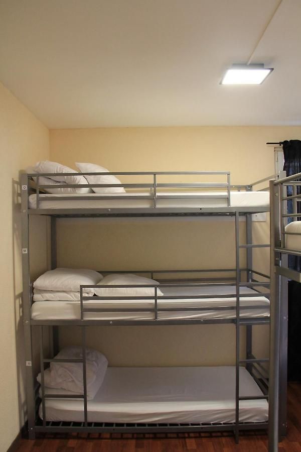 Stay2night Center