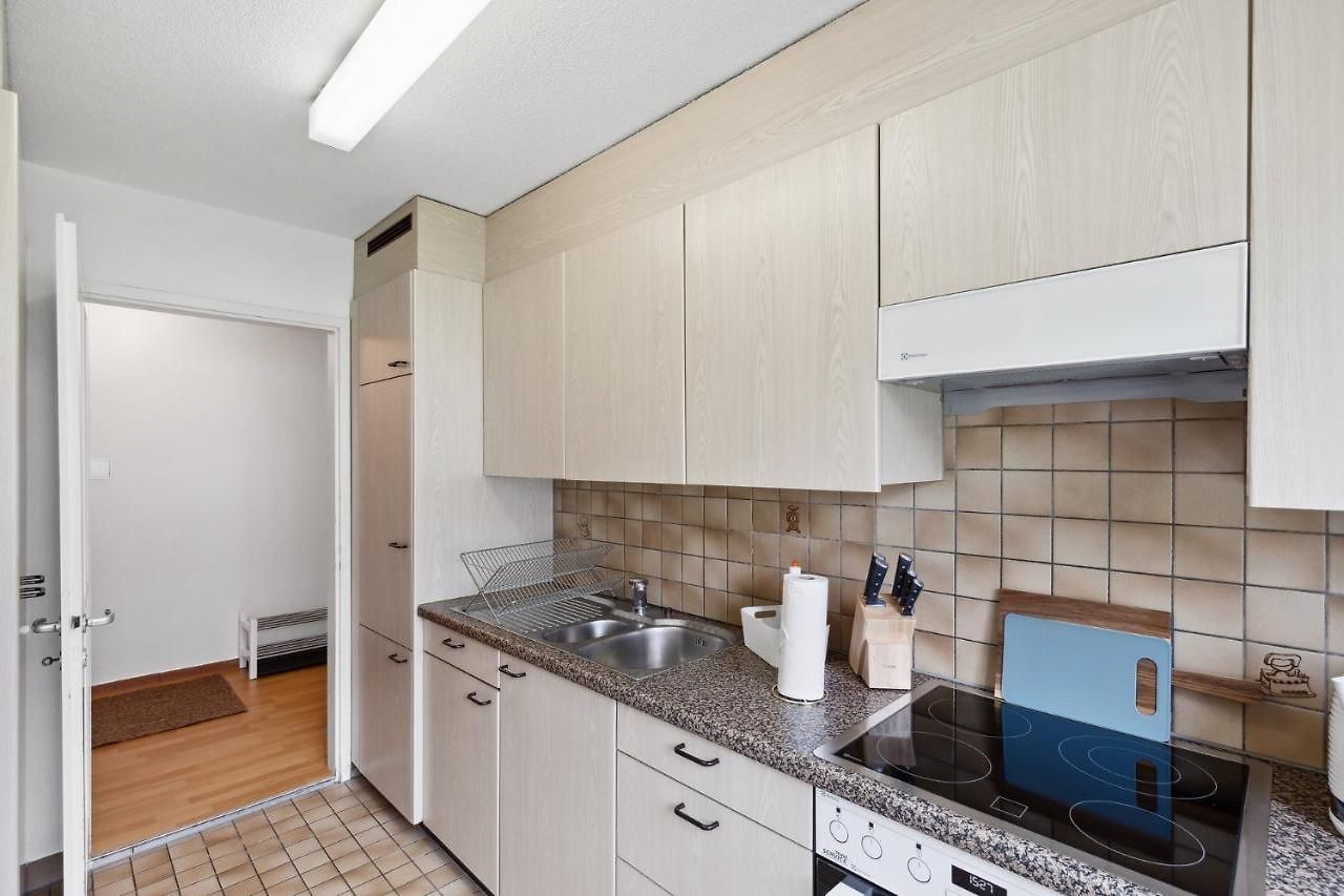 Urban Charm: Your Comfy Close To The Zürich