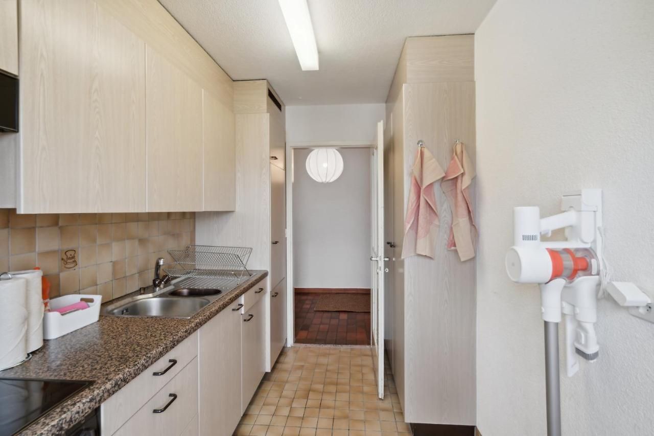 Affordable Comfort In Apartment *