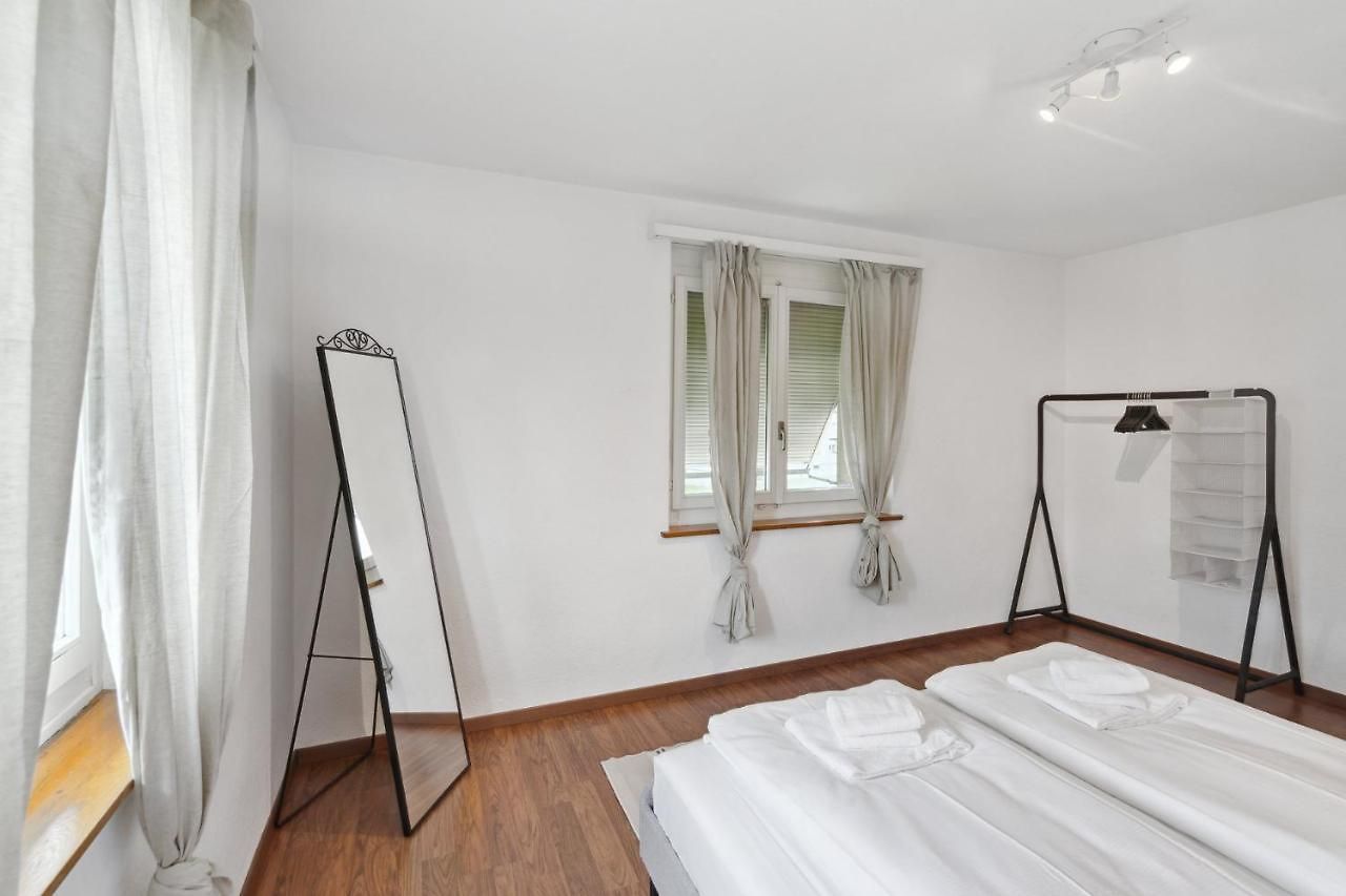 Affordable Comfort In * Zurich