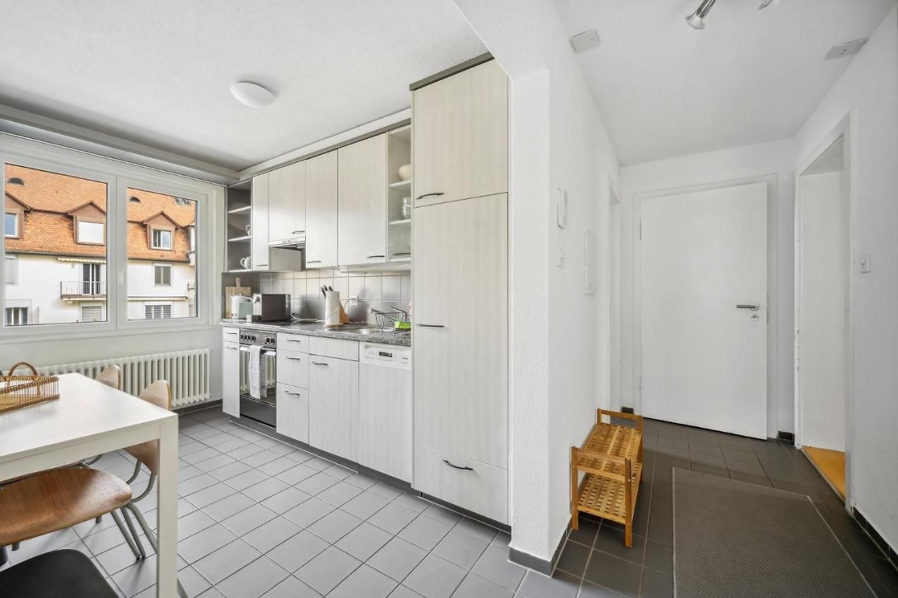Apartment Comfortable In Oerlikon 20 Minutes Away From Airport *