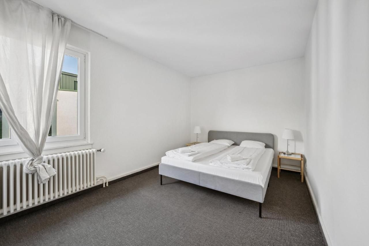Apartment Comfortable In Oerlikon 20 Minutes Away From Airport