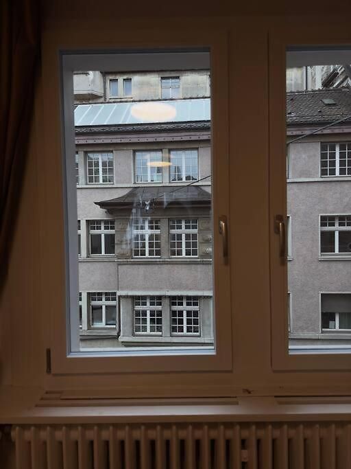 Süsse In Zürcher Altstadt 3 * Zürich