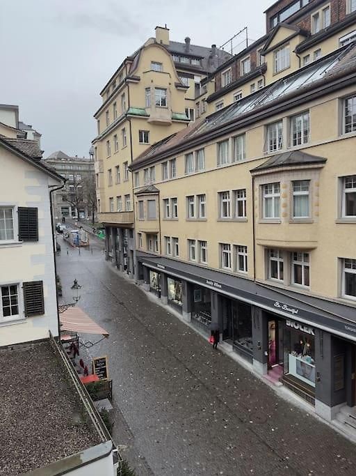 Süsse In Zürcher Altstadt 3 * Zürich