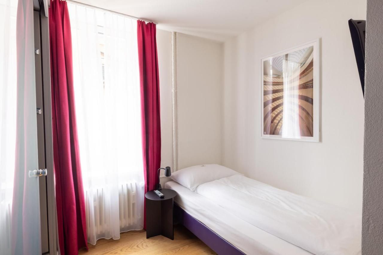 Fred Hauptbahnhof - Self Check-in Hotel Zurich