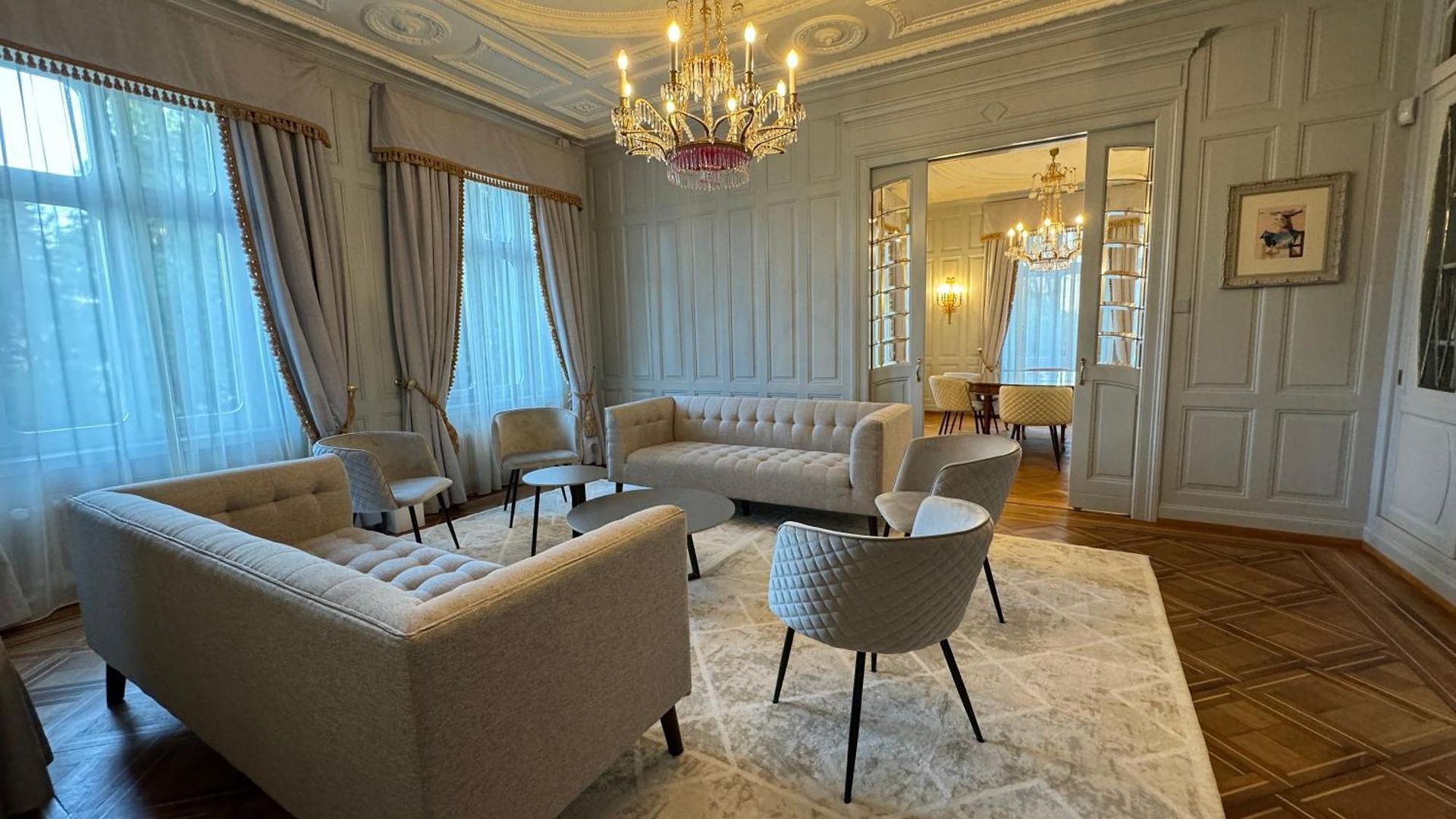 Private In Villa