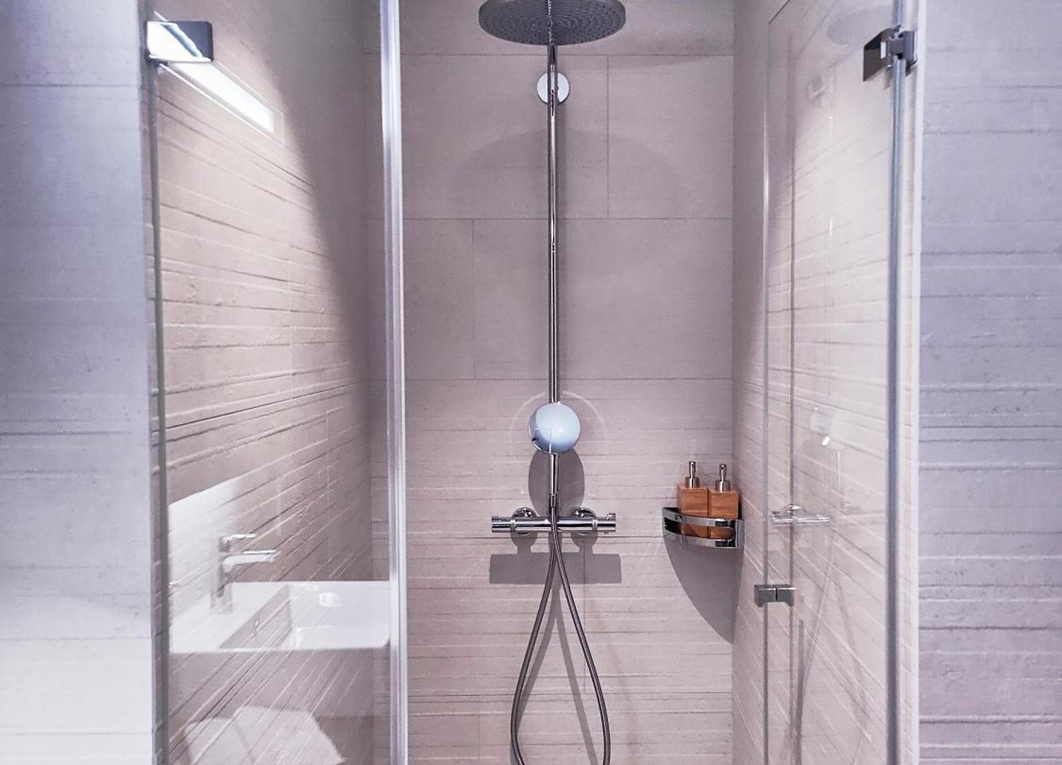Glad Spot: - - Design - Netflix Apartment Zurich