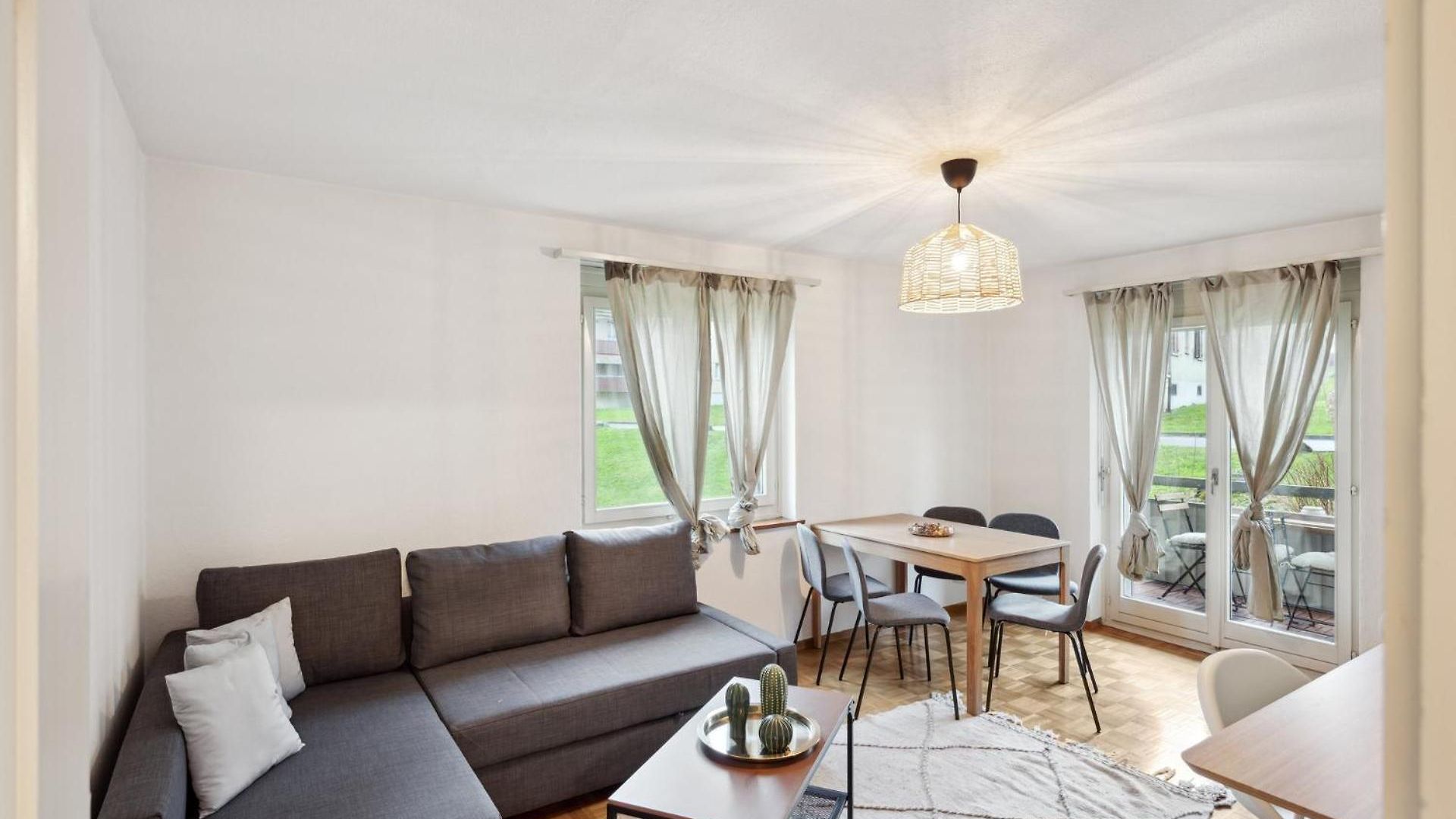 Affordable Comfort In Apartment Zurich