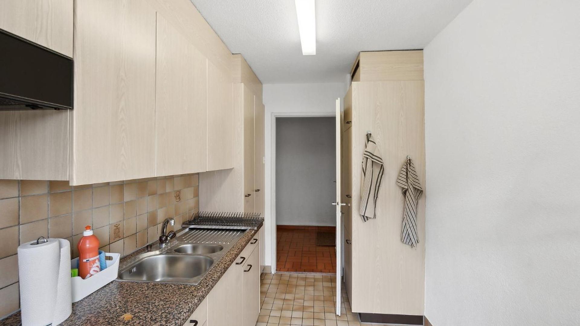 Apartment Cozy 2 Bedroom In *