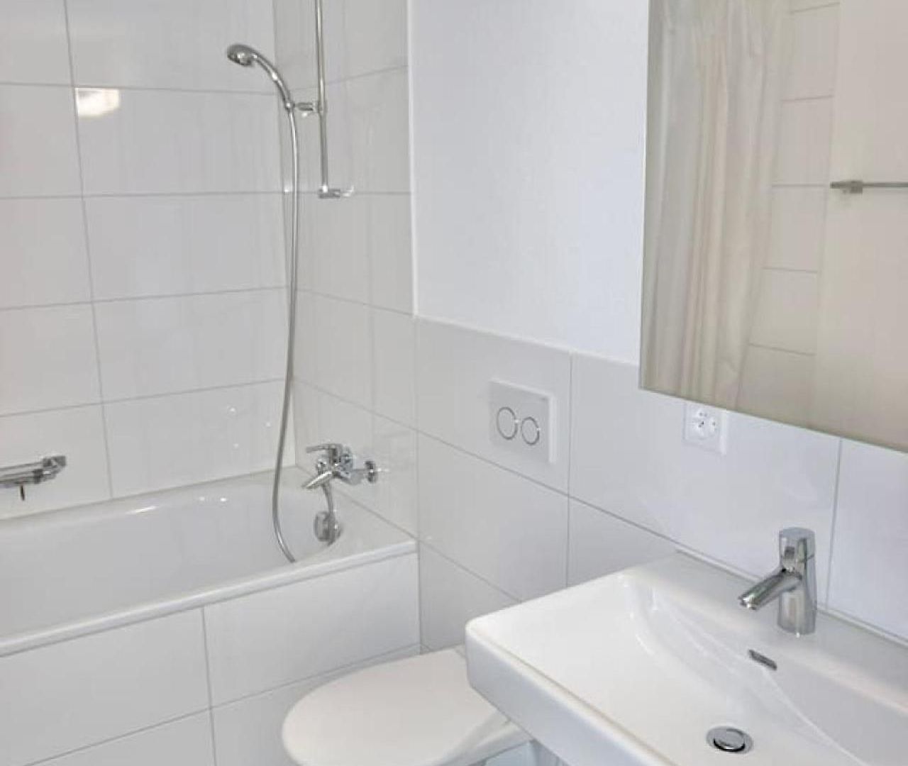 Balcony In Sh2,4r Apartment Zurich