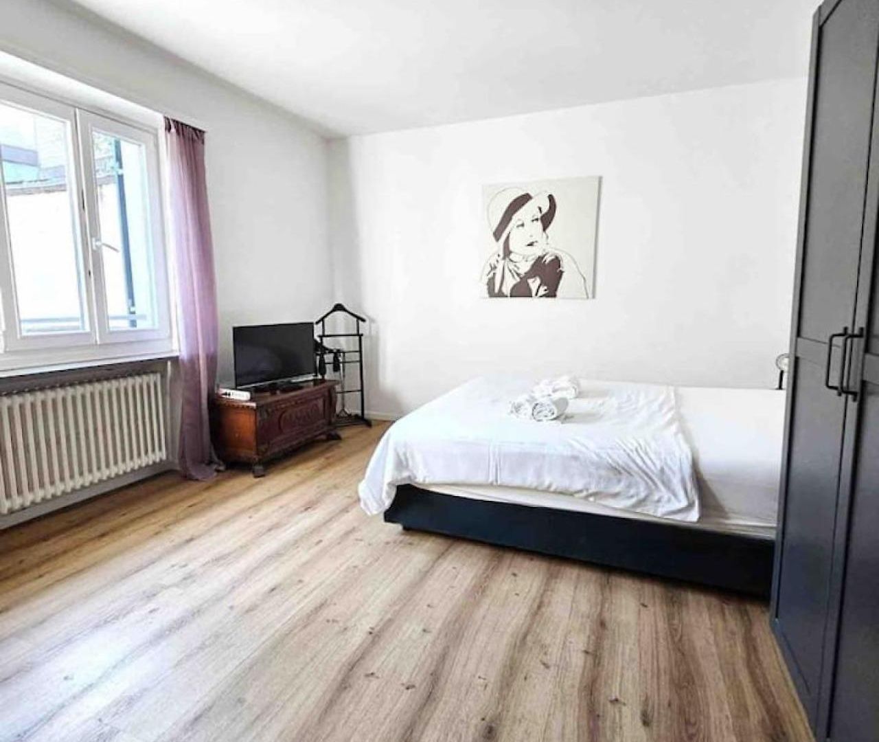 Heart Of Modern Hg14 Apartment
