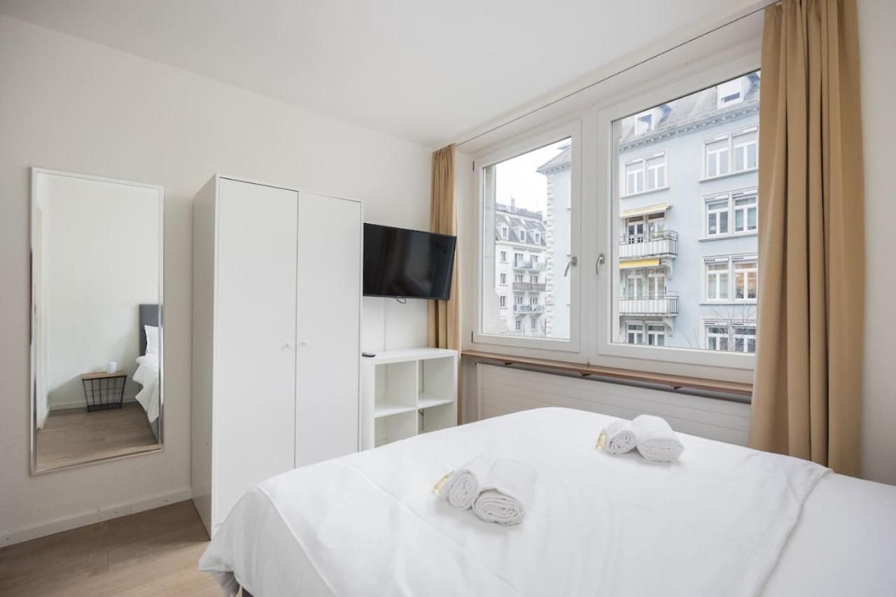 Apartment Urban Oasis With Queen Bed And View Be-23