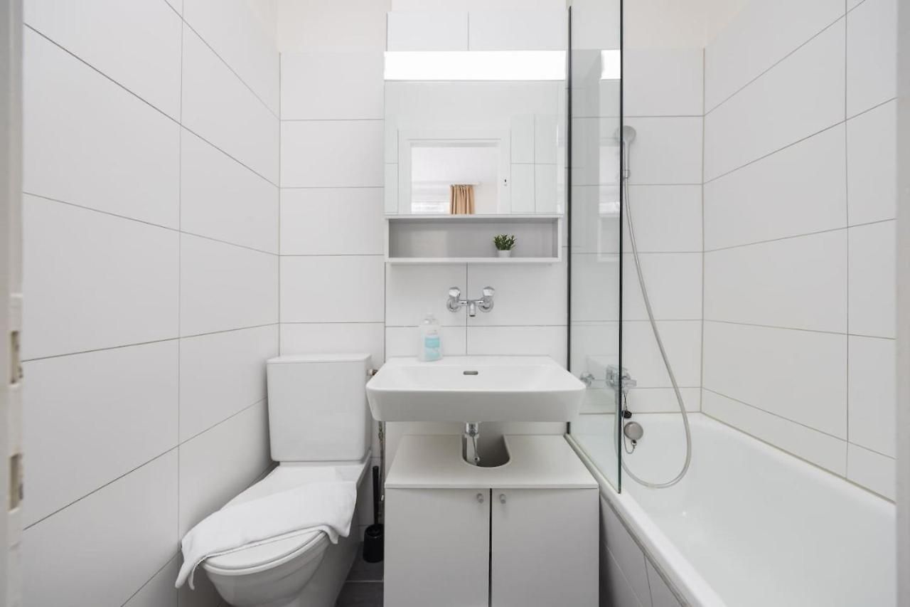 Urban Oasis With Queen Bed And View Be-48 Apartment