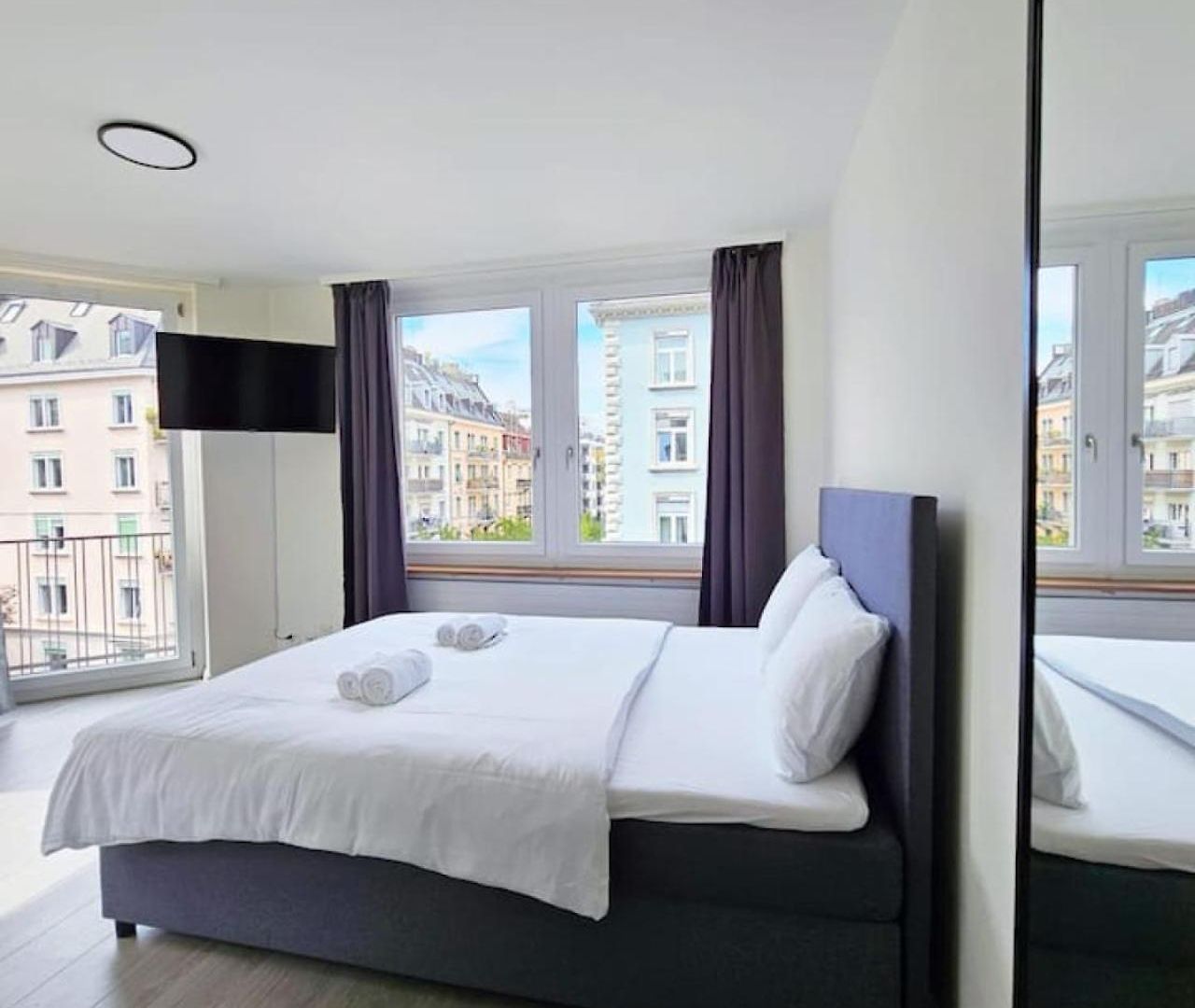 Downtown Deluxe With Queen Bed Be-46 Zurich