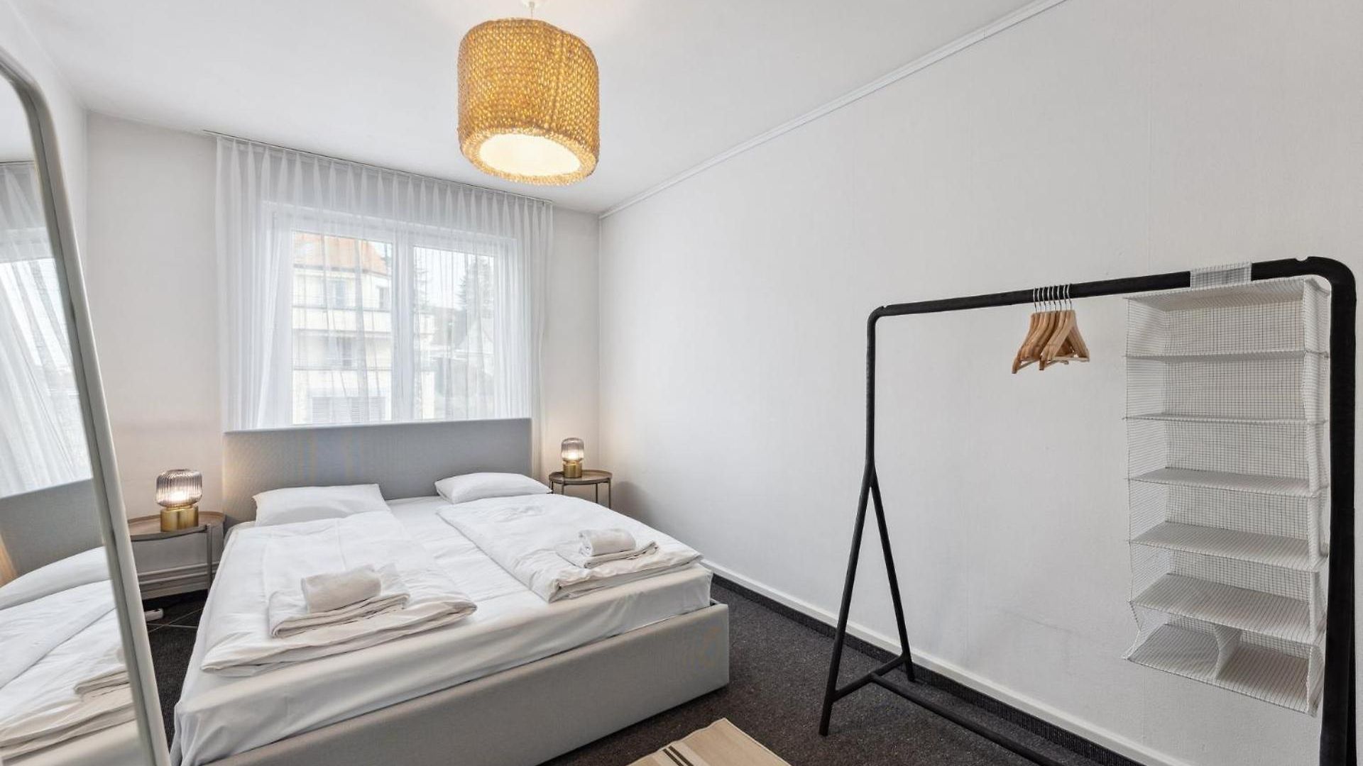 Comfortable In Oerlikon 20 Minutes Away From Airport Zürich
