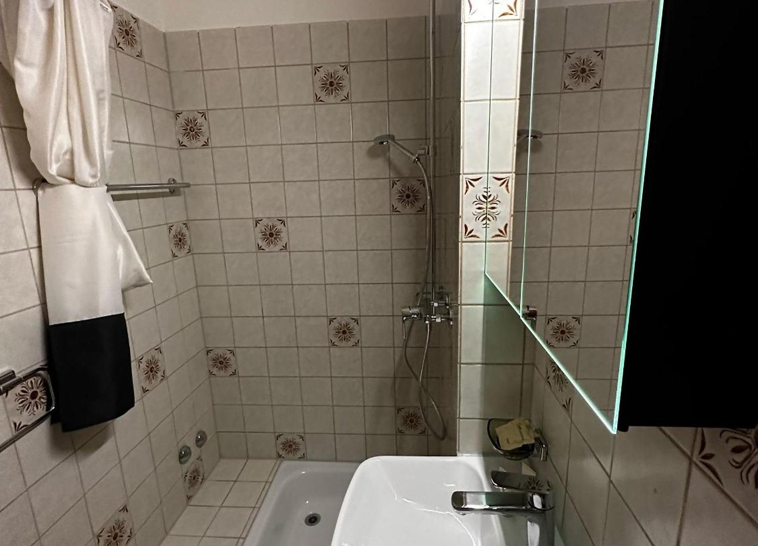 Hitrental Seefeld - Kreuzstrasse *