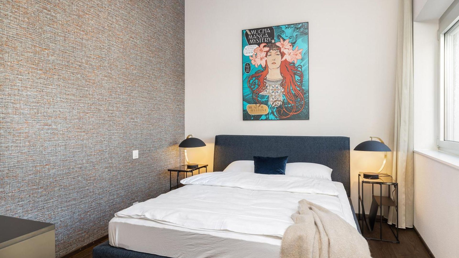 Livingtown Lofts Apartment
