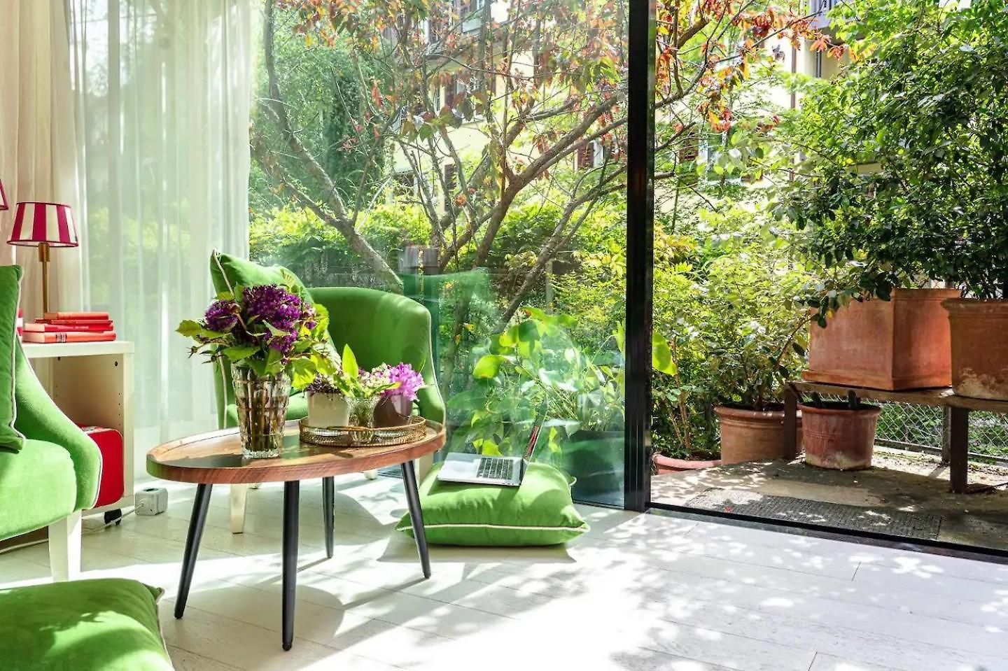 Stylish Garden-gem By Lake: Pet-friendly &