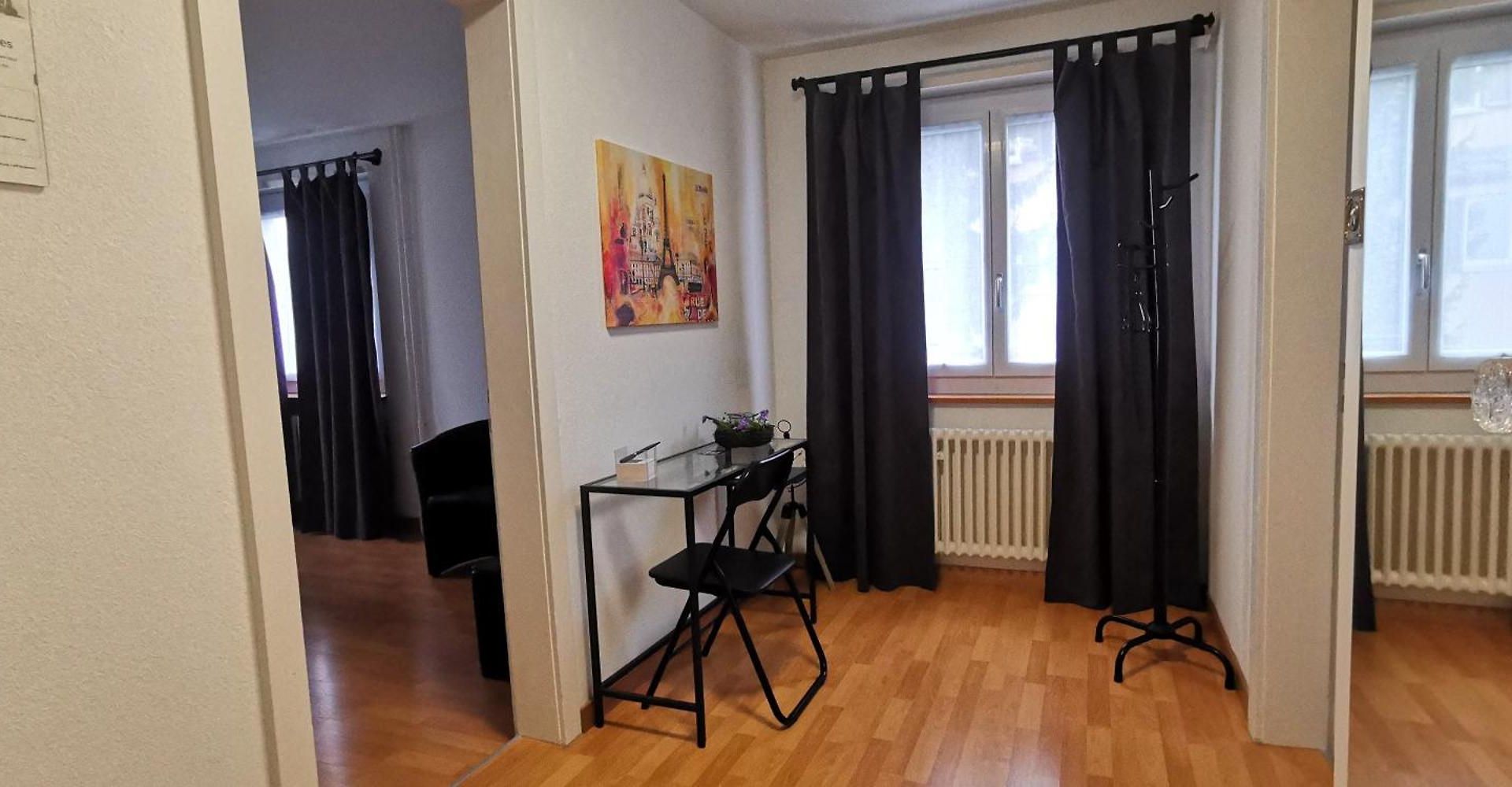 Turicum Mit Balkon Und Parkplatz Apartment