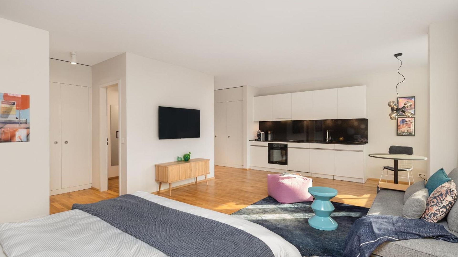 Livingtown Lofts Apartment