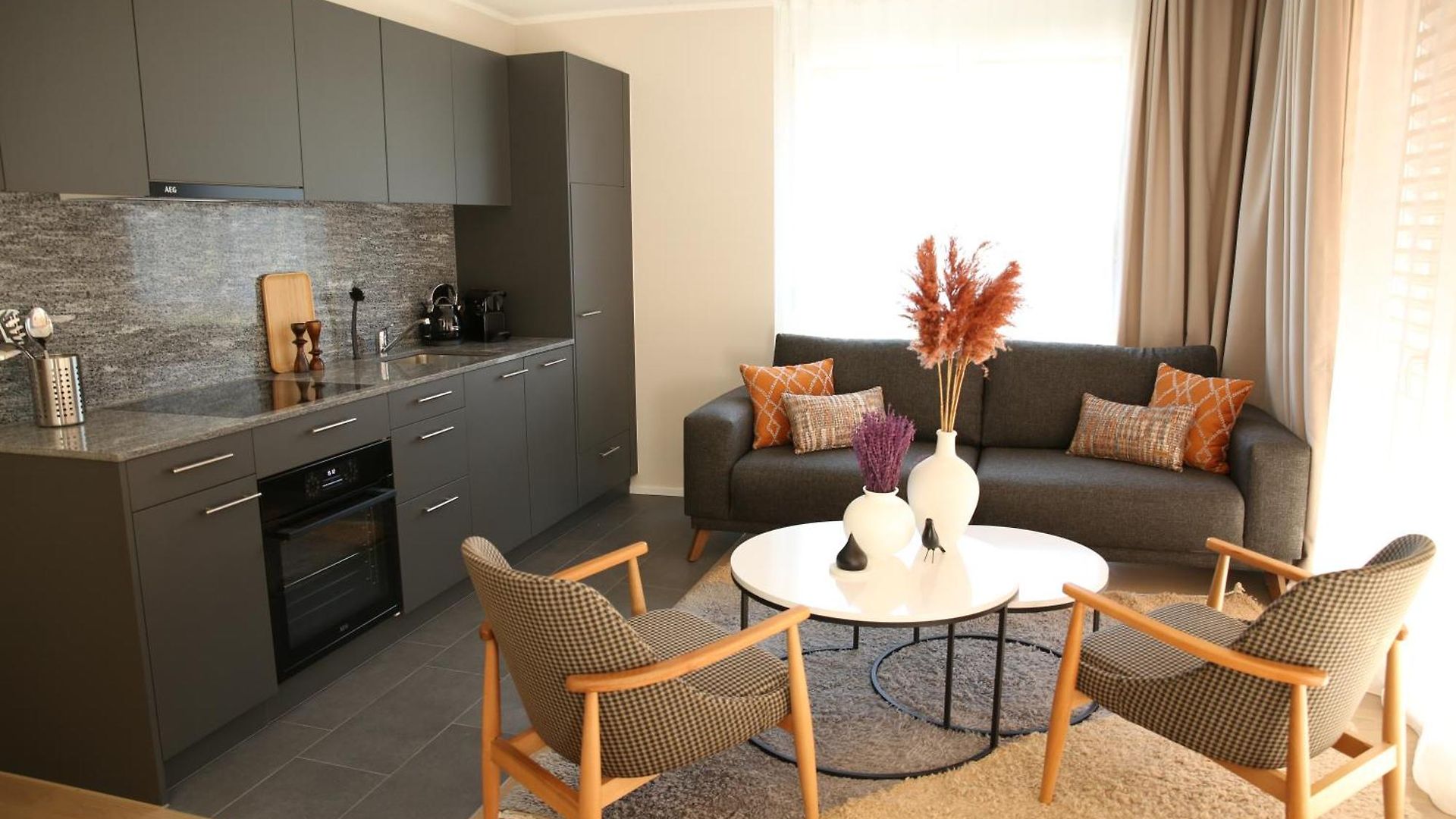 Aparthotel Lamira Serviced