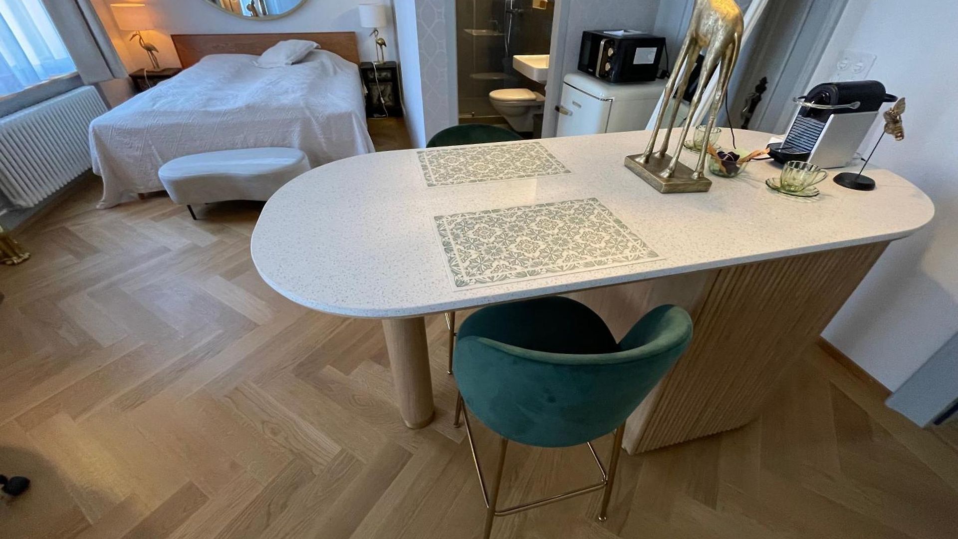 Exclusive Next To Main Station Apartment Zurich