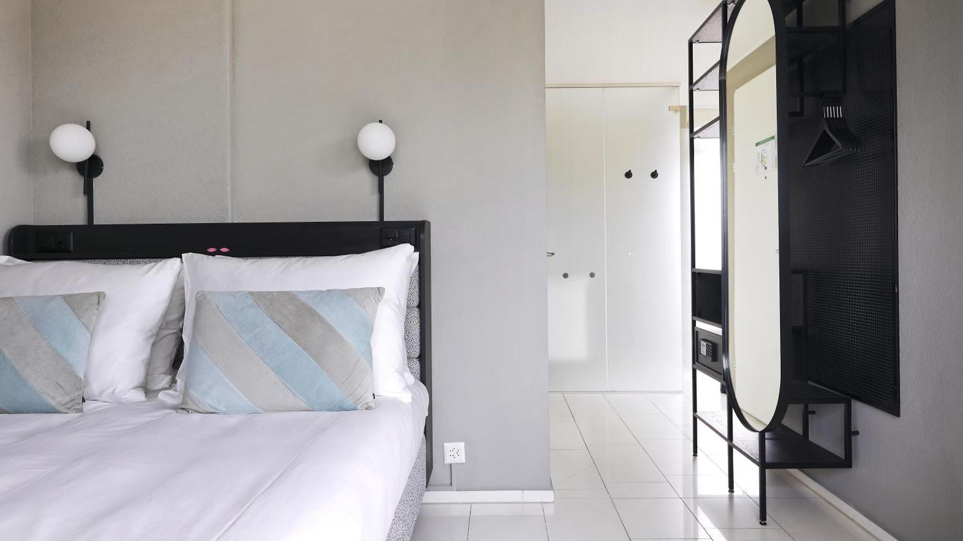 Aparthotel Numa Turi 3*