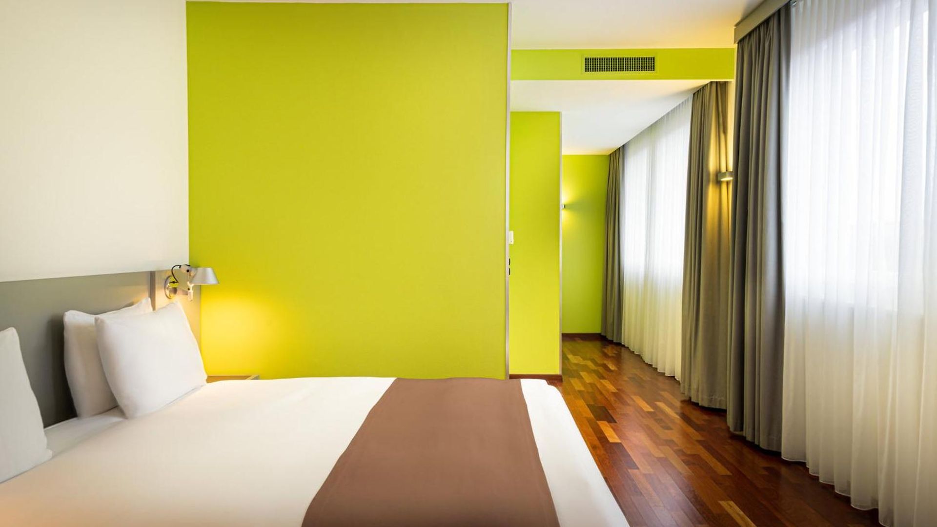 Messe, An Ihg 4*