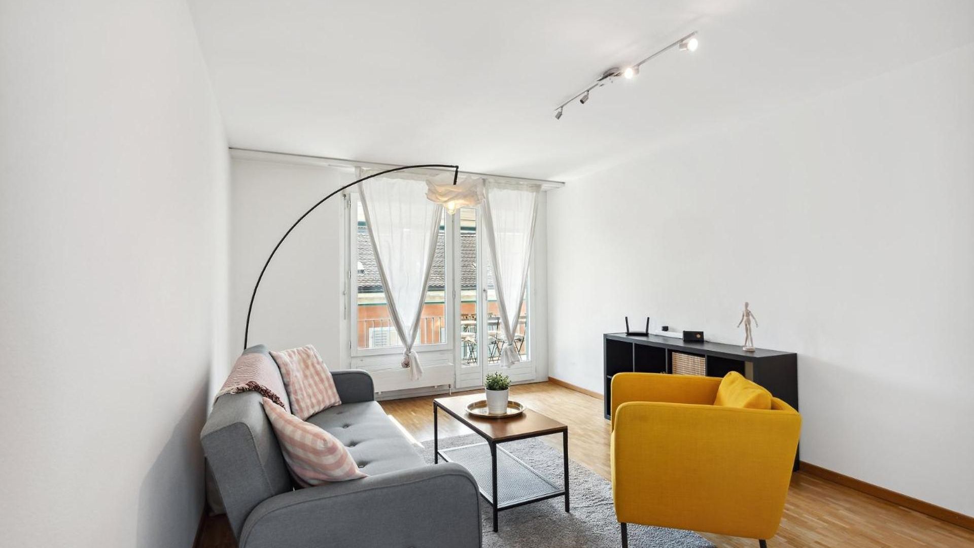 Apartment Spacious Hoting *