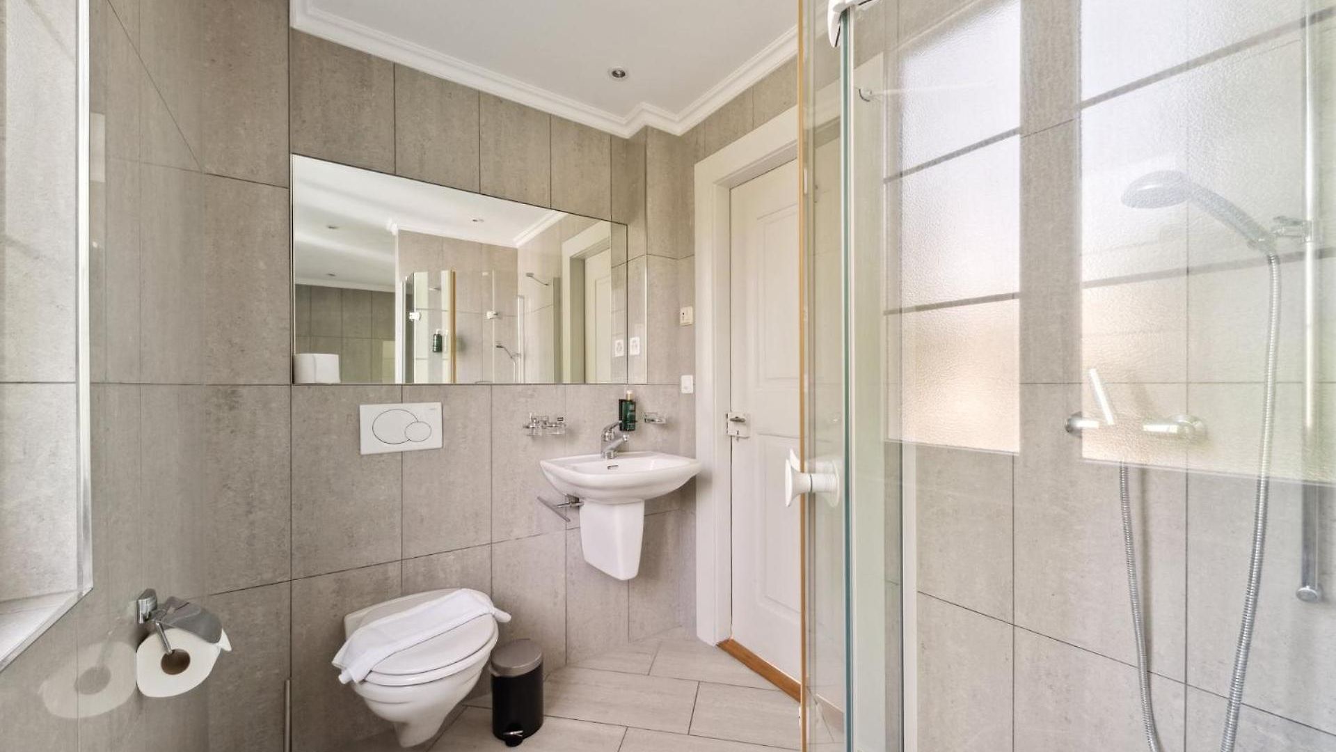 Centrally Located House With Garden Zurich