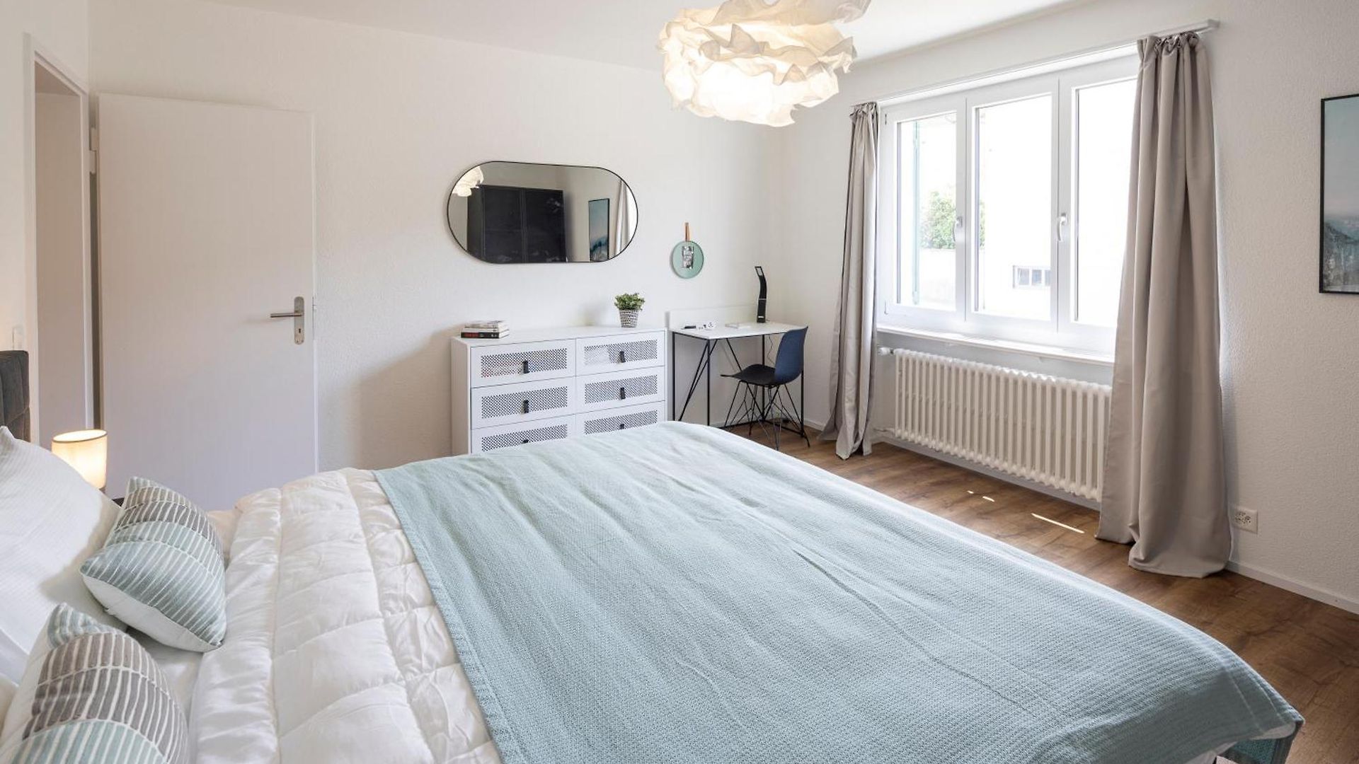 Stayy Bijou Balgrist Premium Near Hospitals - 24h Self Check-in - Parking Apartment *