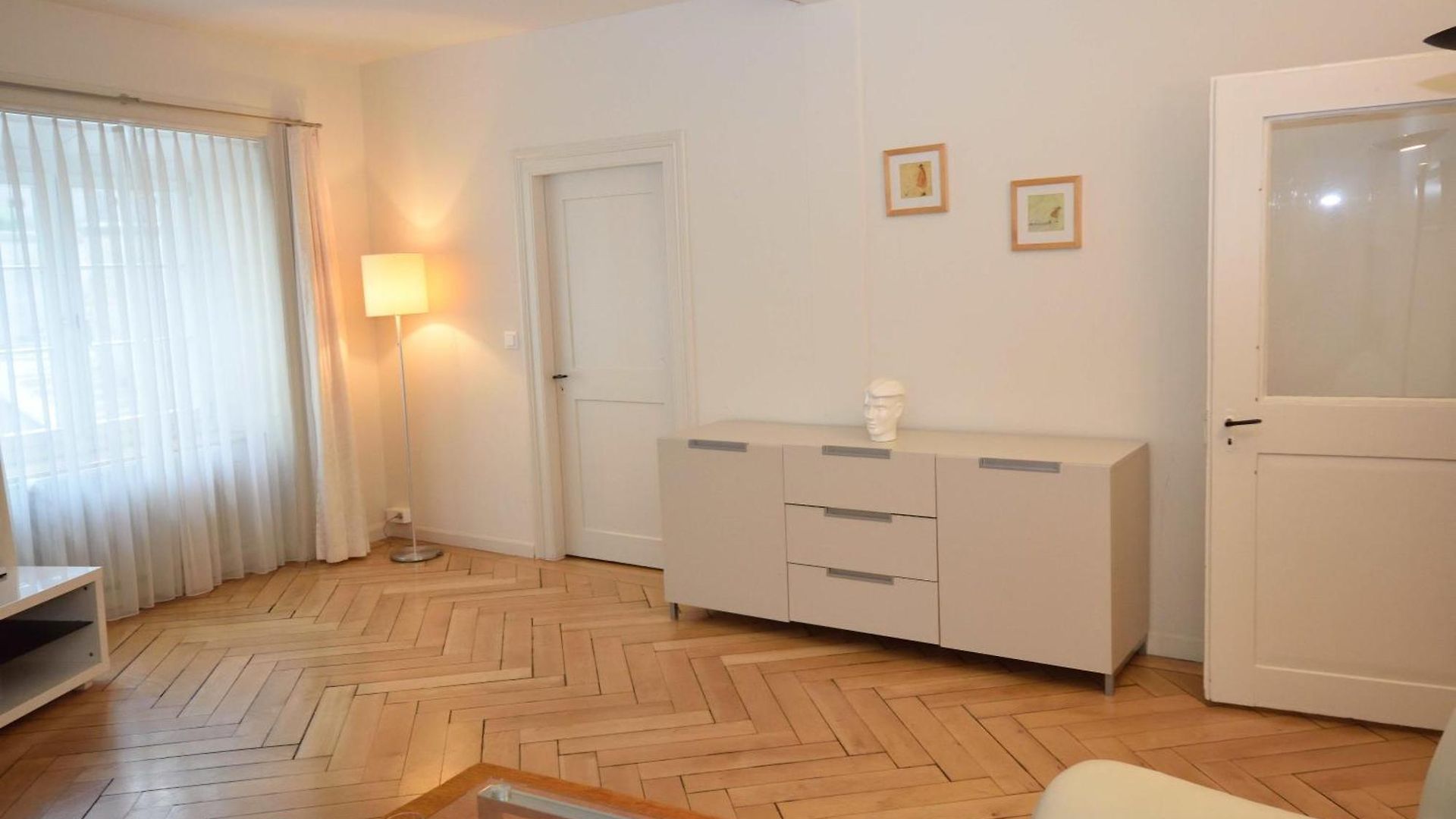 1br Flat In Historical Center - Symbol 3