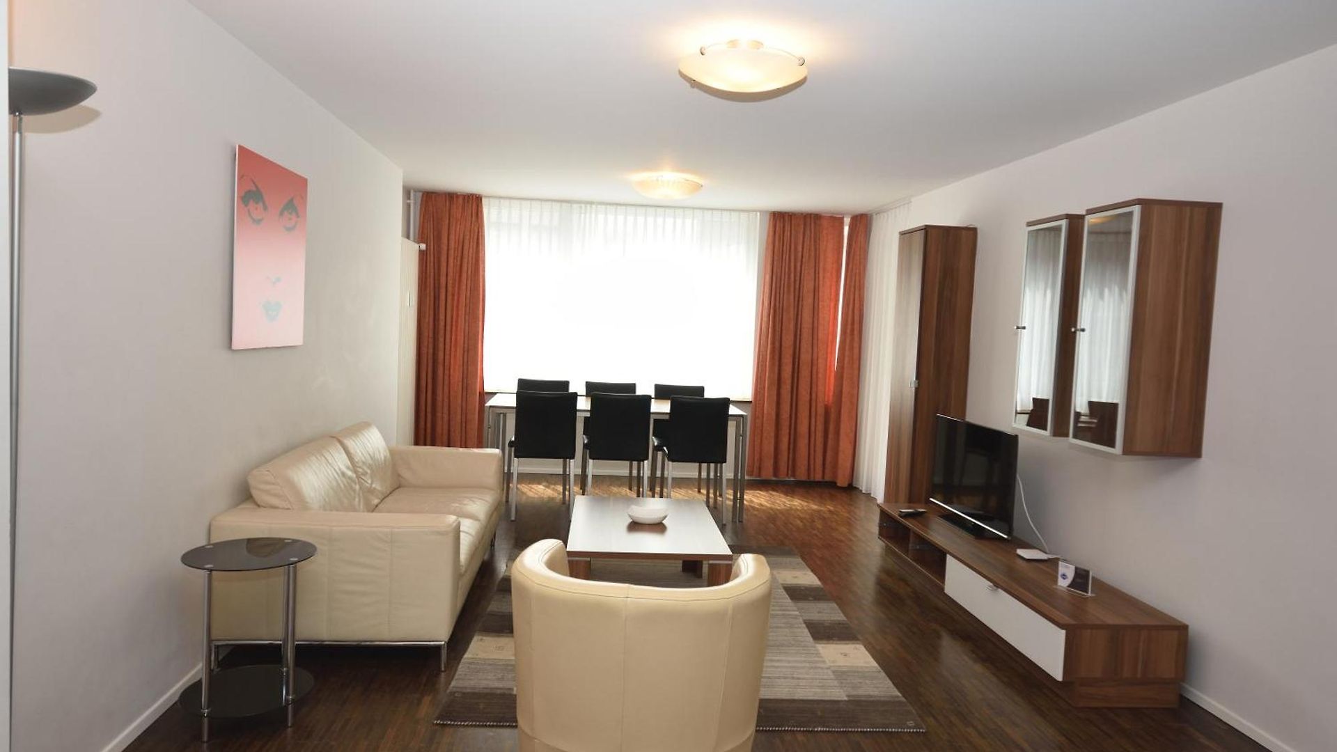 Stylish 2br Near - Flower 3 Apartment *