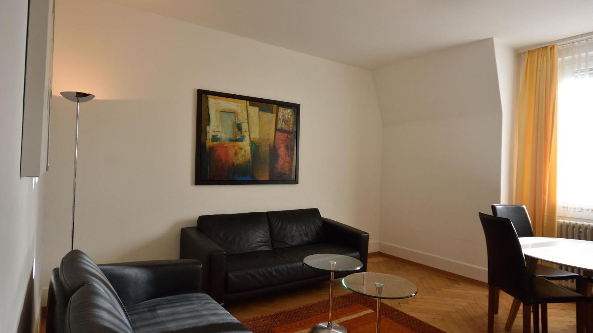 Cosy 2-bedroom Near - Stardust 31 *