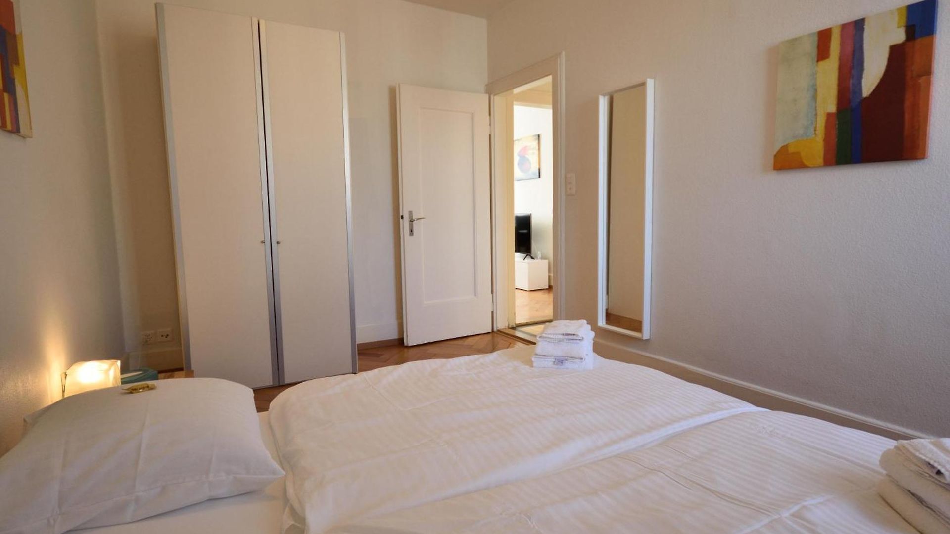 Cosy 2-bedroom Near - Stardust 31 Apartment Zurich