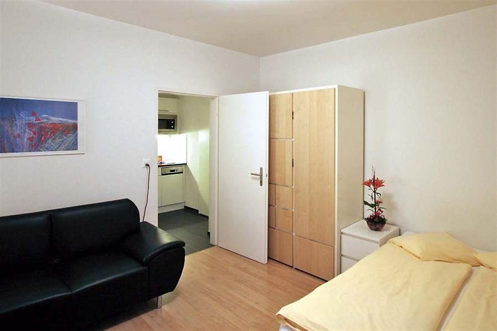 Apartment Swiss Star Sihlfeld - Self Check-in Zürich