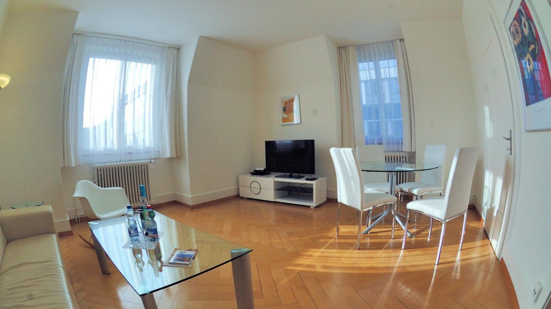 Apartment Spacious 2-bedroom Near - Stardust 32 Zurich