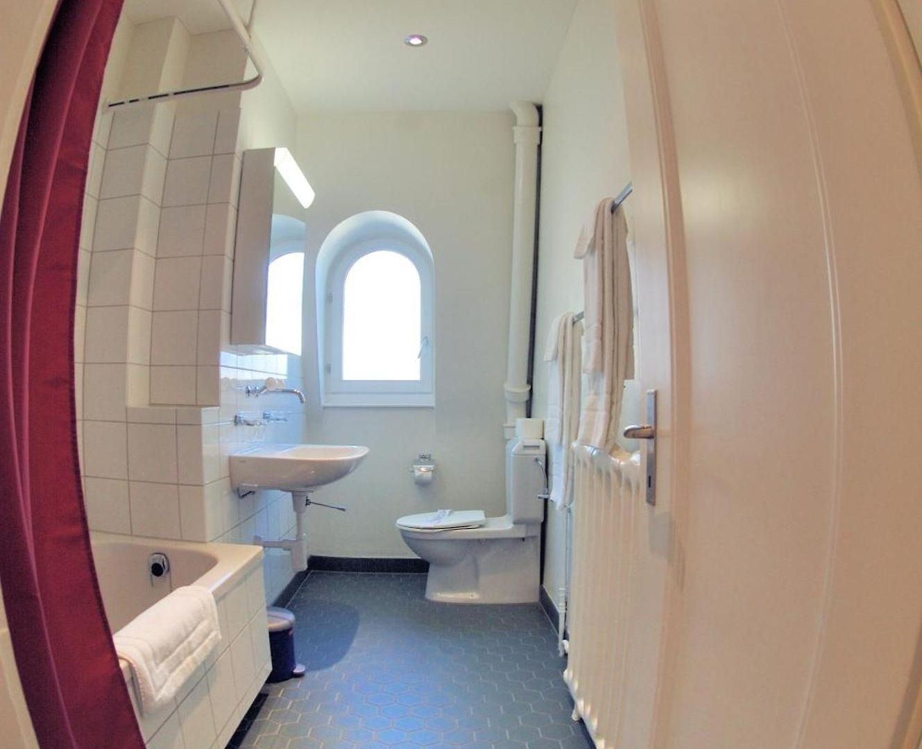 Spacious 2-bedroom Near - Stardust 32 * Zurich