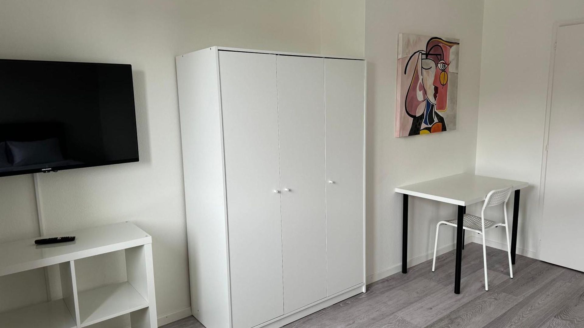 Apartment Urban Oasis With Queen Bed And View Be-54