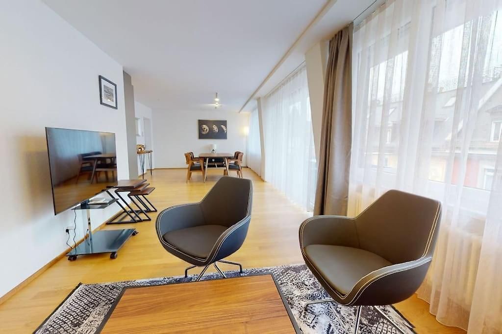 Apartment Amazing/sunny 2 Bedroom Flat In The Center *