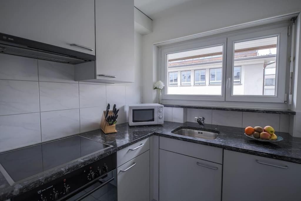 Executive 2 Bedroom Flat / Center *