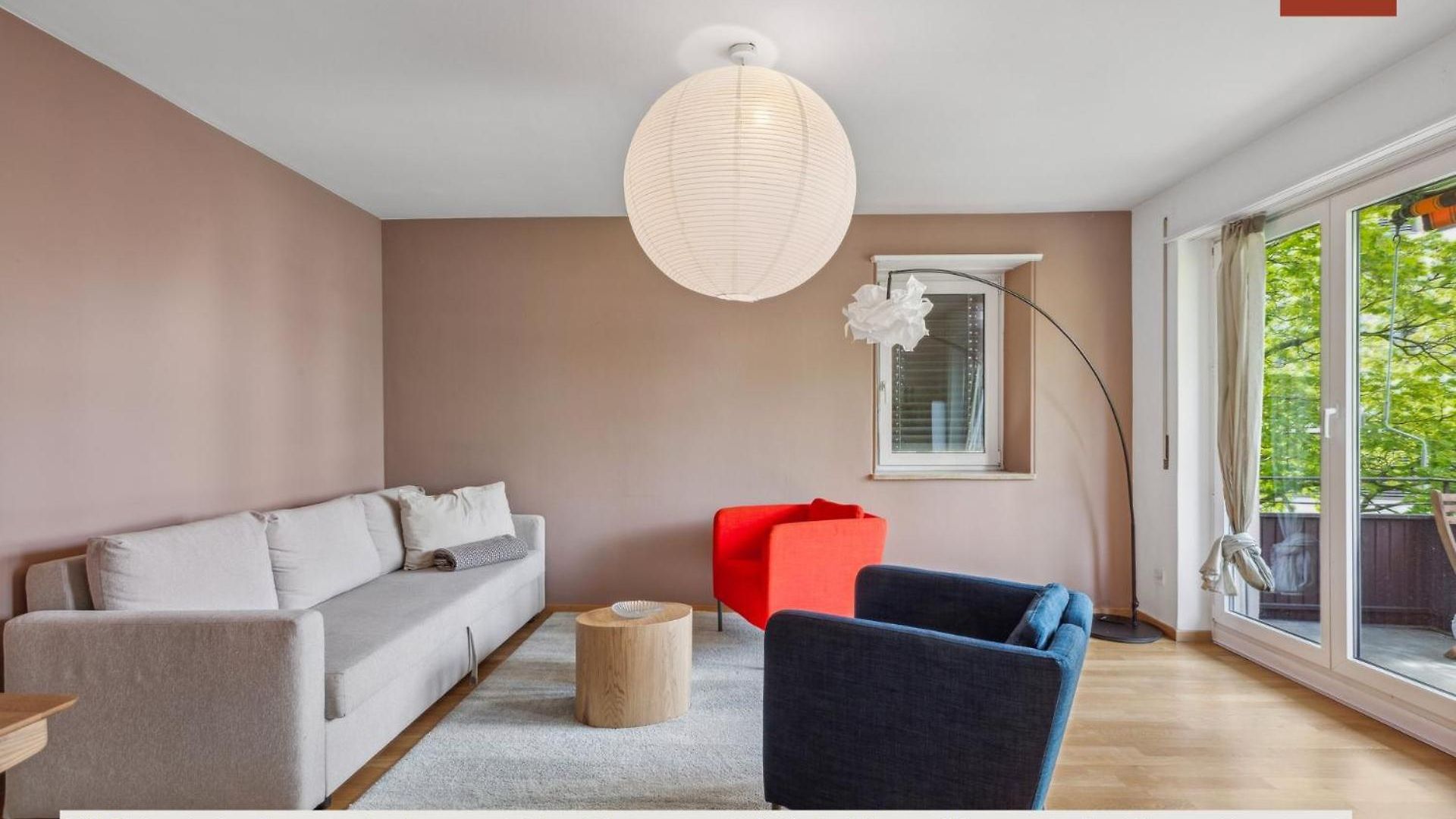 Apartment 15-min To Center: Cozy *