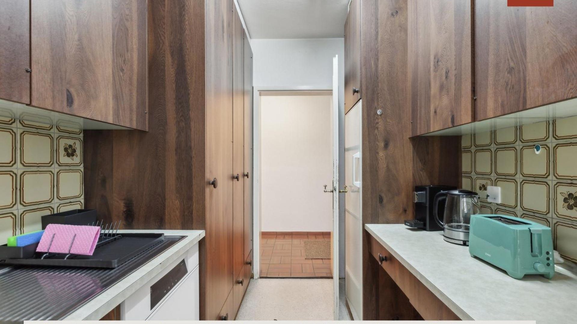 15-min To Center: Cozy