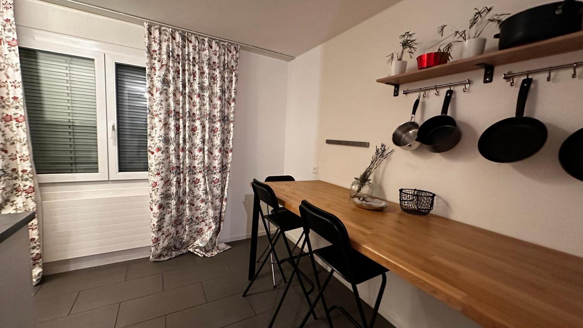 Apartment Spacious Zurich