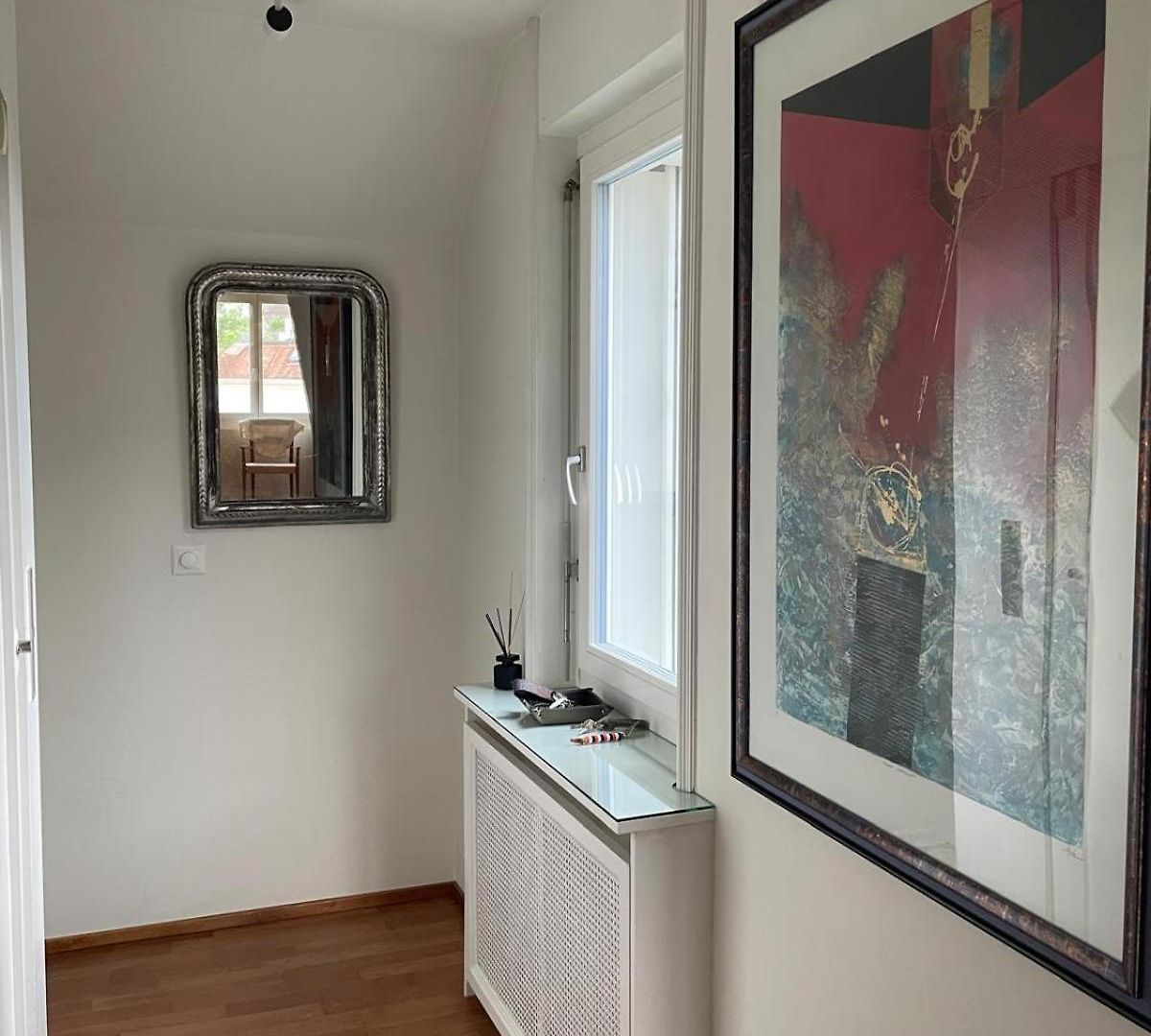 Apartment Spacious And Stylish In