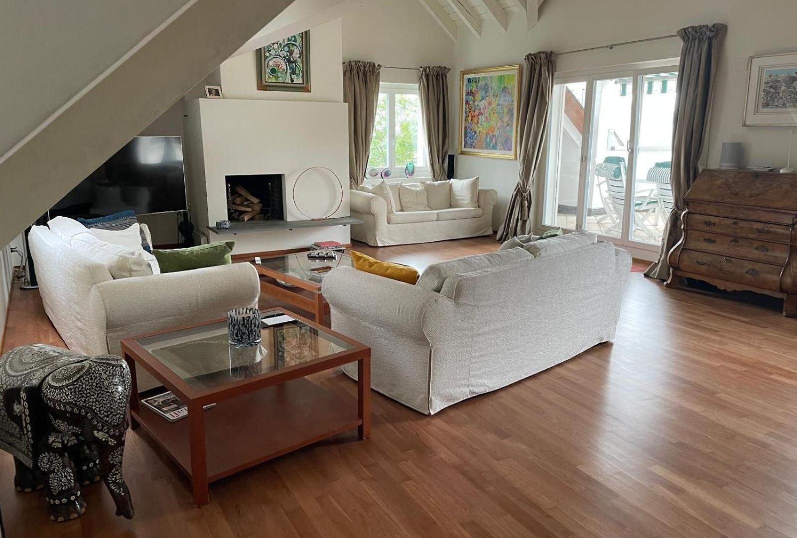 Spacious And Stylish In *