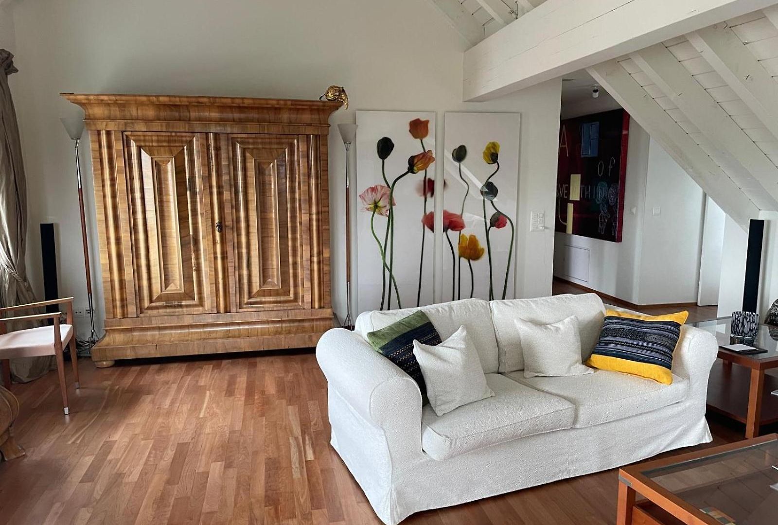 Spacious And Stylish In Zurich