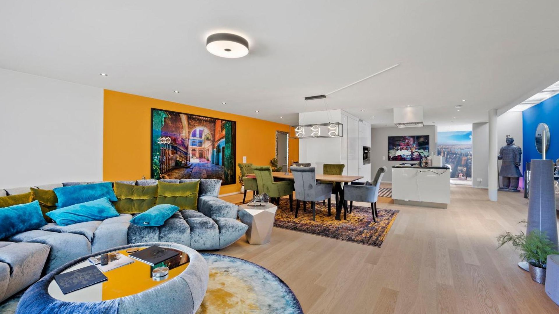 Exclusive Spacious Apt. With Garden In * Zurich