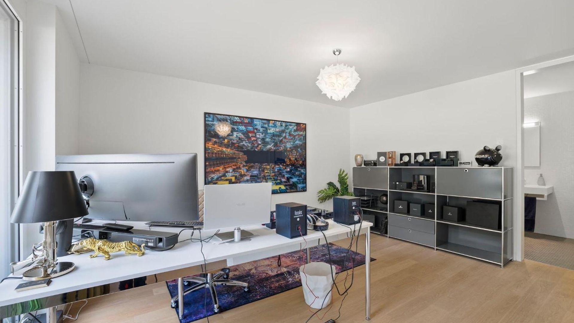 Apartment Exclusive Spacious Apt. With Garden In